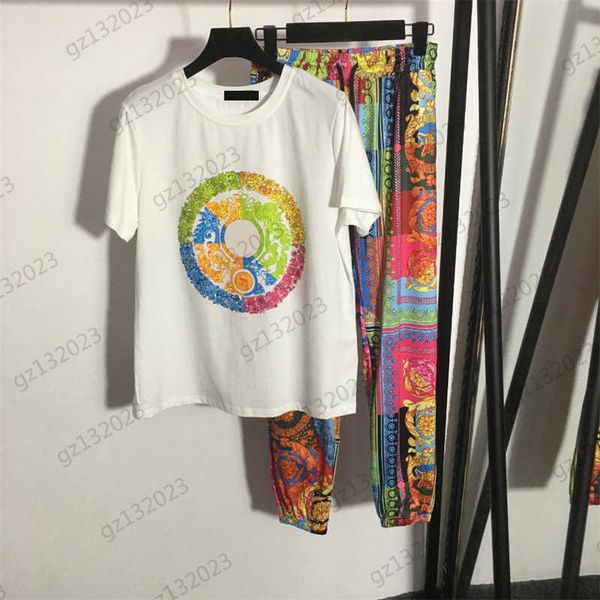 designer two piece pants brand classic logo printing crewneck pullover t-shirts elastic waist bunched trousers 2 colors two pieces sets for, White
designer two piece pants brand classic logo printing crewneck pullover t-shirts elastic waist bunched trousers 2 colors two pieces sets for, White
