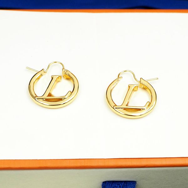 lw circle for woman earrings t0p quality gold plated 18k designer official reproductions highest counter quality gift for girlfriend with bo, White
lw circle for woman earrings t0p quality gold plated 18k designer official reproductions highest counter quality gift for girlfriend with bo, White