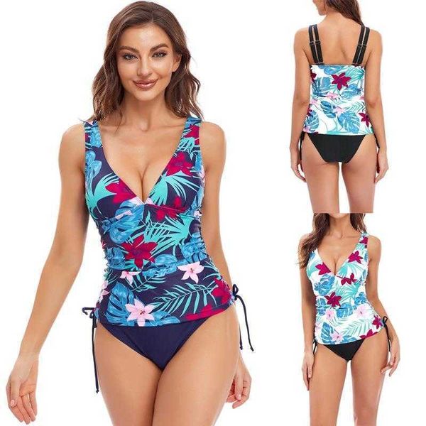 split bikini printed deep v gather slim sling beautiful back triangle swimsuit, White;black
split bikini printed deep v gather slim sling beautiful back triangle swimsuit, White;black