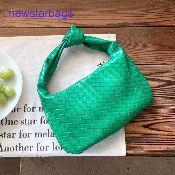 jodie bags designer bottegs venets online shop 2023 new korean design pu hand fashion embossed square plaid zipper method stick knotted shou
jodie bags designer bottegs venets online shop 2023 new korean design pu hand fashion embossed square plaid zipper method stick knotted shou