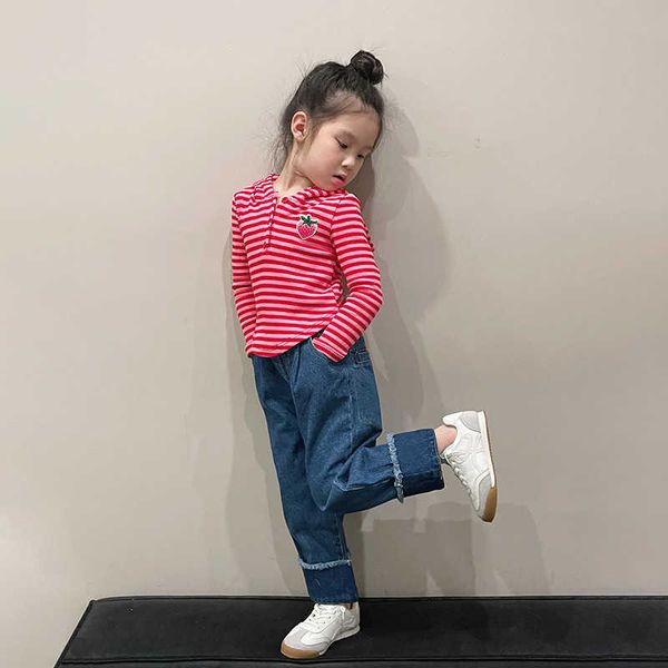 clothing sets children wear hoody summer clothes girl spring new strawberry striped hooded sweater jacket straight jeans twopiece suit, White
clothing sets children wear hoody summer clothes girl spring new strawberry striped hooded sweater jacket straight jeans twopiece suit, White