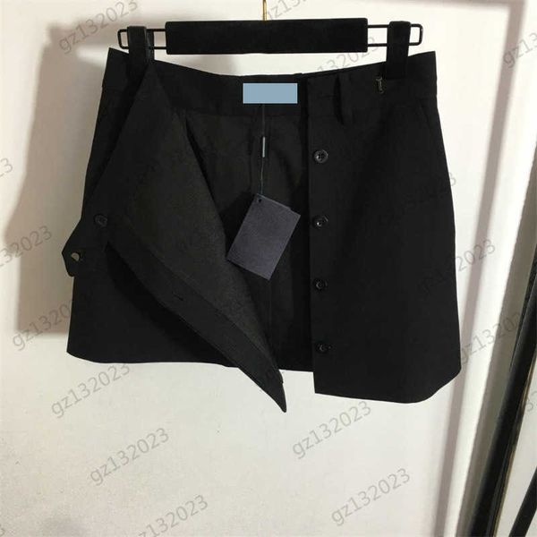 black skirts side triangle logo decoration high waist slim short skirt single row button open brand designer skirts women clothes summer
black skirts side triangle logo decoration high waist slim short skirt single row button open brand designer skirts women clothes summer
