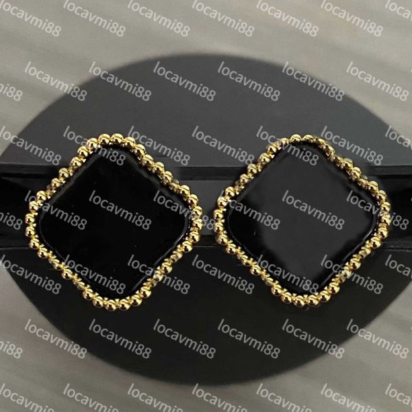 designer stud size 1.5cm earrings for women 4 leaf fashion luxury wedding valentine's day jewelry no box, Golden
designer stud size 1.5cm earrings for women 4 leaf fashion luxury wedding valentine's day jewelry no box, Golden