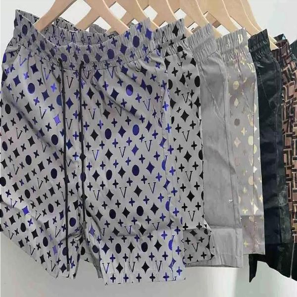 men's shorts 2022 summer fashion mens designers shorts quick drying swimwear printing board beach pants men swim short asian size m-3xl, White;black
men's shorts 2022 summer fashion mens designers shorts quick drying swimwear printing board beach pants men swim short asian size m-3xl, White;black
