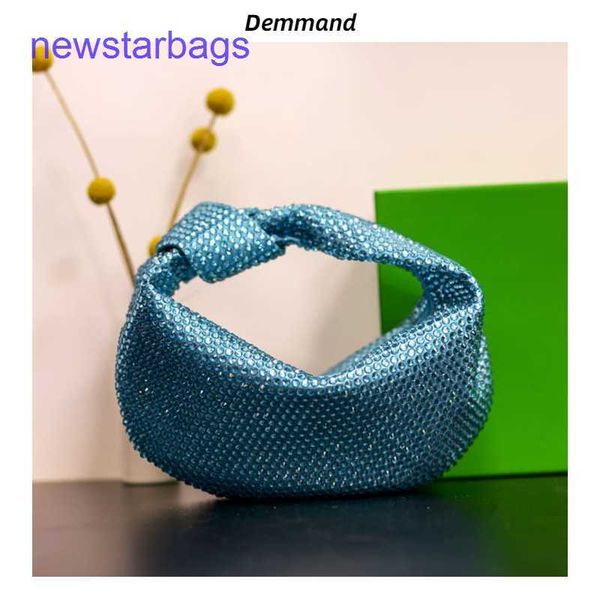jodie bags designer bottegs venets online shop 2023 new diamond inlaid mini knotting hand with cloud fashion leisure rhinestone
jodie bags designer bottegs venets online shop 2023 new diamond inlaid mini knotting hand with cloud fashion leisure rhinestone