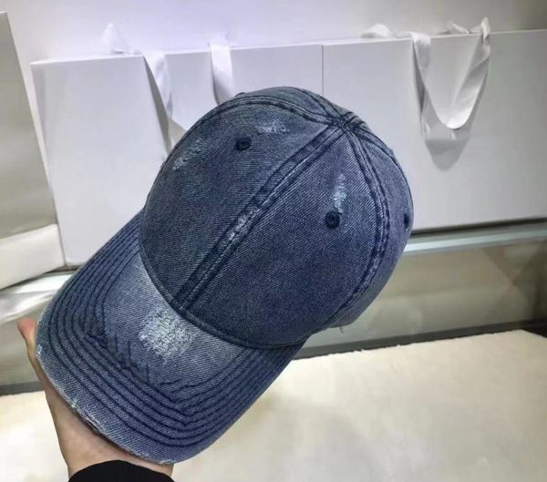 europe and the united states new all-matching hat fashion outdoor trend hat, Blue;gray
europe and the united states new all-matching hat fashion outdoor trend hat, Blue;gray