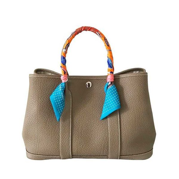 herme garden party handbags online outlet autumn and winter 2023 new lychee grain cowhide garden large capacit6i7d
herme garden party handbags online outlet autumn and winter 2023 new lychee grain cowhide garden large capacit6i7d
