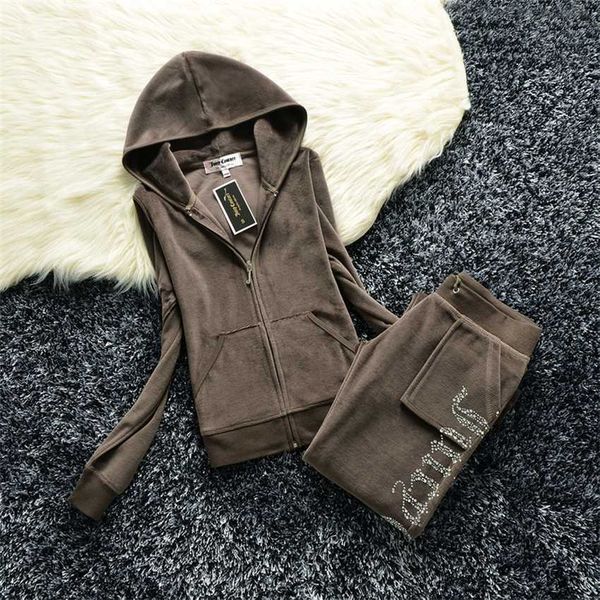 2022 spring ladies suit velvet diamond hoodie casual sports fitted body two piece pants, Gray
2022 spring ladies suit velvet diamond hoodie casual sports fitted body two piece pants, Gray
