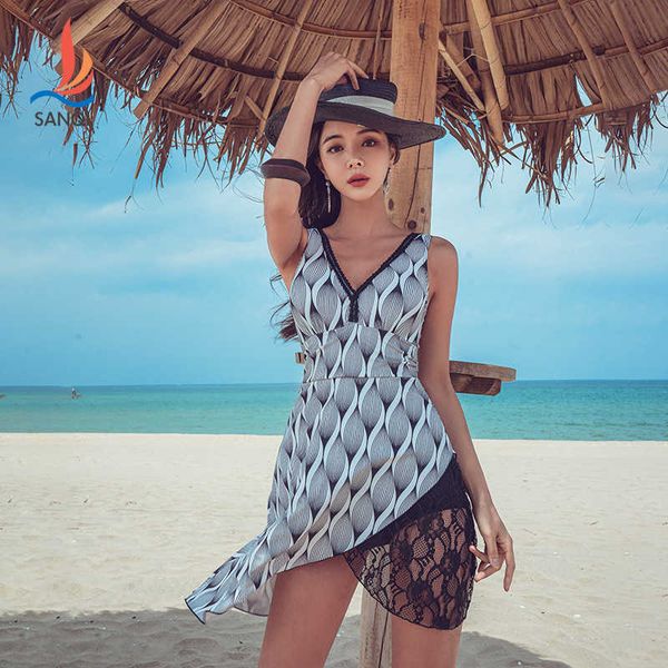 bikinisanqi swimsuit women's symmetricl hlf ngel seductive one-piece skirt with belly covering nd thin high-wist lce, Red;black
bikinisanqi swimsuit women's symmetricl hlf ngel seductive one-piece skirt with belly covering nd thin high-wist lce, Red;black