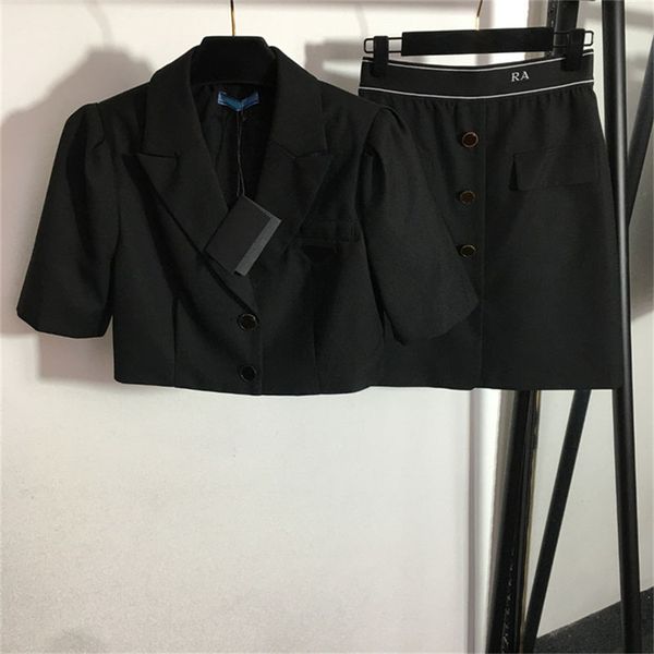 luxury womens coats skirts set autumn cropped long sleeve blazer set ins fashion women suit skirt, Black
luxury womens coats skirts set autumn cropped long sleeve blazer set ins fashion women suit skirt, Black