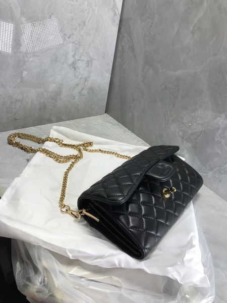 classic c women's fashion shoulder bag 2022 spring luxury designer handbag wallet messenger bag chain trend black
classic c women's fashion shoulder bag 2022 spring luxury designer handbag wallet messenger bag chain trend black