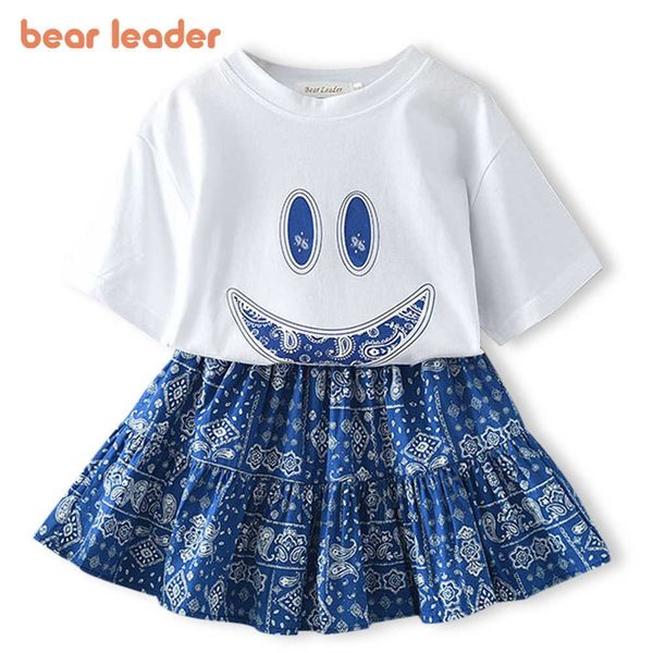 clothing sets bear leader children's suit summer new girl smiling face flower shortsleeved tshirt short twopiece skirt, White
clothing sets bear leader children's suit summer new girl smiling face flower shortsleeved tshirt short twopiece skirt, White
