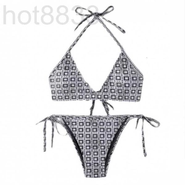 women's swimwear designer 2022 summer womens designers swimsuits bikinis set multicolors time beach bathing suits wind clothing ready t, White;black 
women's swimwear designer 2022 summer womens designers swimsuits bikinis set multicolors time beach bathing suits wind clothing ready t, White;black
