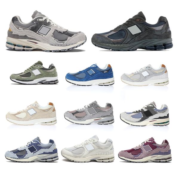 2002r b2002r designer sneakers athletic mens running shoes women luxury triple casual shoes platform outdoor trainers runners size 36-45 5t9
2002r b2002r designer sneakers athletic mens running shoes women luxury triple casual shoes platform outdoor trainers runners size 36-45 5t9