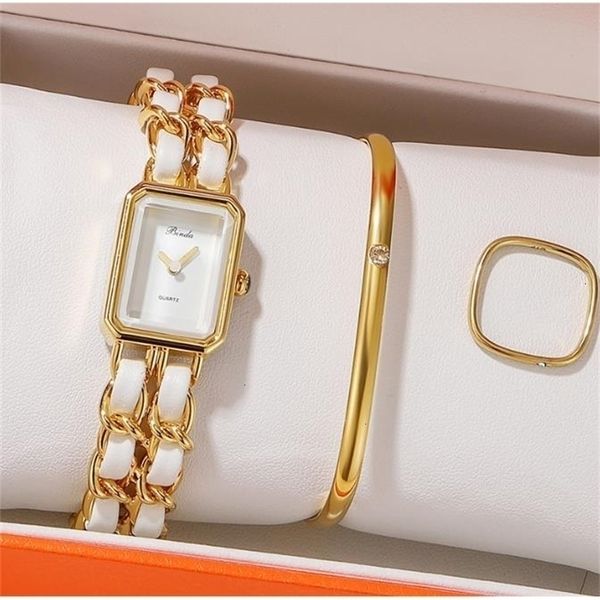 wristwatches simple niche square woven strap retro ladies watch 230211, Slivery;brown
wristwatches simple niche square woven strap retro ladies watch 230211, Slivery;brown