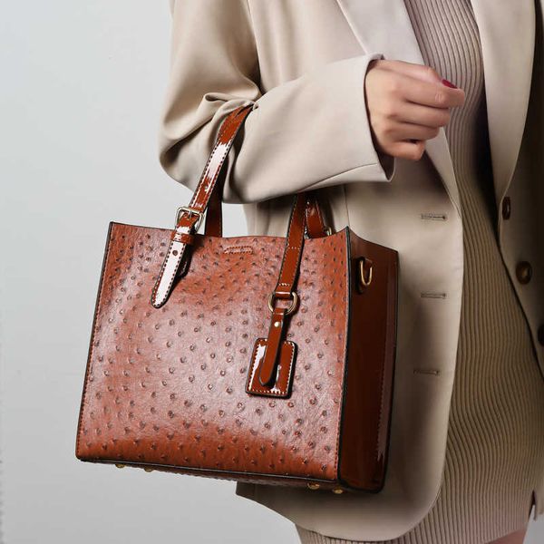qwertyui45 totes fashion ostrich leather handbags purse women crossbody bags for work 2022 new totes ladies shoulder messenger bags 021123h
qwertyui45 totes fashion ostrich leather handbags purse women crossbody bags for work 2022 new totes ladies shoulder messenger bags 021123h