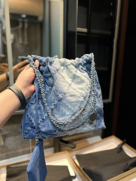 8a quality small incense wind garbage bag 2 size specifications 2 colors gray blue denim texture casual all-match designer bag
8a quality small incense wind garbage bag 2 size specifications 2 colors gray blue denim texture casual all-match designer bag