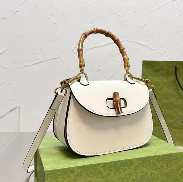 cosmetic bags cases bamboo handbag crossbody bag women clutch bags plain genuine leather bamboo portable removable shoulder strap 7a quality
cosmetic bags cases bamboo handbag crossbody bag women clutch bags plain genuine leather bamboo portable removable shoulder strap 7a quality