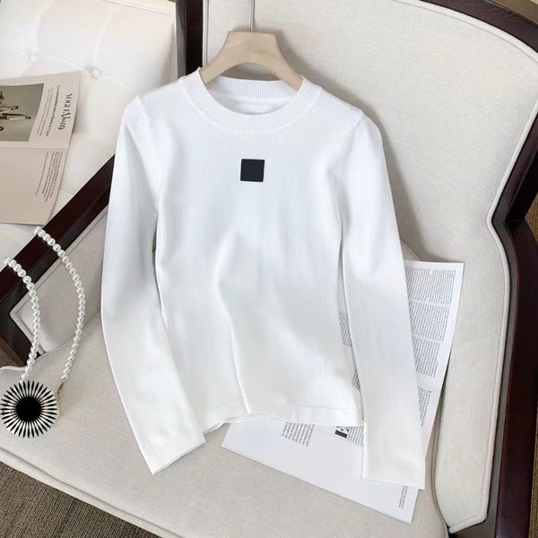 2023 designer women's t-shirt slim knitted sweater summer new printed letters set head long and short-sleeved fitness women's t-sh, White
2023 designer women's t-shirt slim knitted sweater summer new printed letters set head long and short-sleeved fitness women's t-sh, White