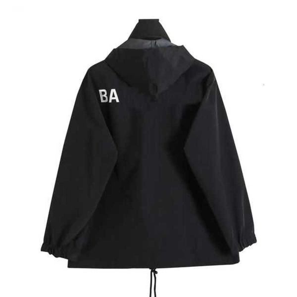 men's jackets paris classic hooded jacket print v4 t-shirt waterproof jacket clothing 6wdq, Black;brown
men's jackets paris classic hooded jacket print v4 t-shirt waterproof jacket clothing 6wdq, Black;brown