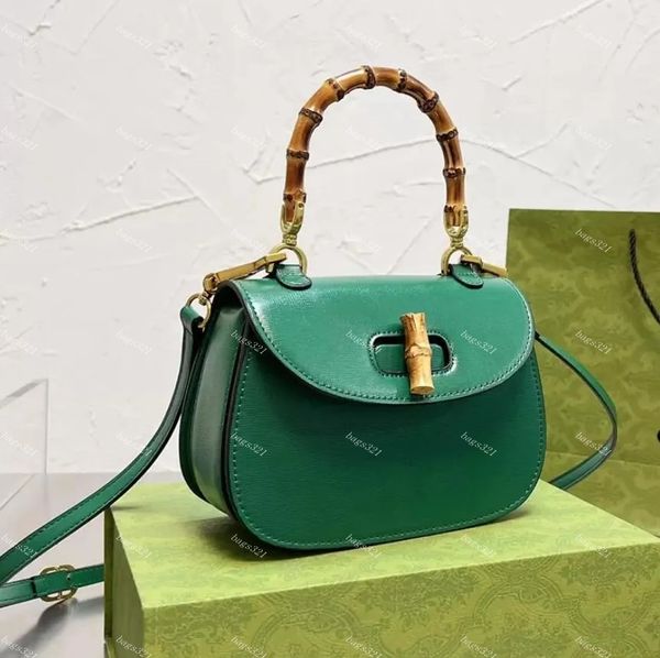 cosmetic bags cases bamboo handbag crossbody bag women clutch bags plain genuine leather bamboo portable removable shoulder strap 7a quality
cosmetic bags cases bamboo handbag crossbody bag women clutch bags plain genuine leather bamboo portable removable shoulder strap 7a quality