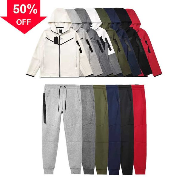 ddbt designer men's tracksuits europe american basketball football rugby two piece with women's long sleeve hoodie jacket trousers, Black
ddbt designer men's tracksuits europe american basketball football rugby two piece with women's long sleeve hoodie jacket trousers, Black