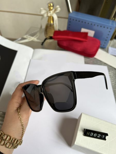 sunglasses for women and men summer 3621style anti-ultraviolet retro plate full frame eyeglasses random box, White;black
sunglasses for women and men summer 3621style anti-ultraviolet retro plate full frame eyeglasses random box, White;black