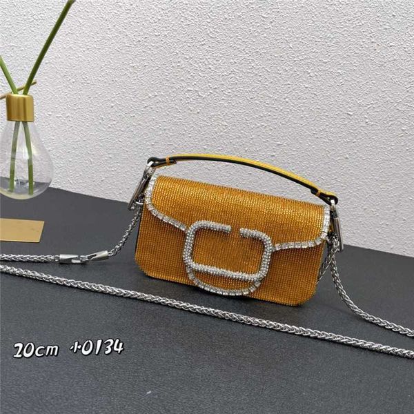 handbags 2023 new diamond inlaid letter messenger bag leather chain portable women's wallet brass magnetic buckle light luxury shoulder
handbags 2023 new diamond inlaid letter messenger bag leather chain portable women's wallet brass magnetic buckle light luxury shoulder
