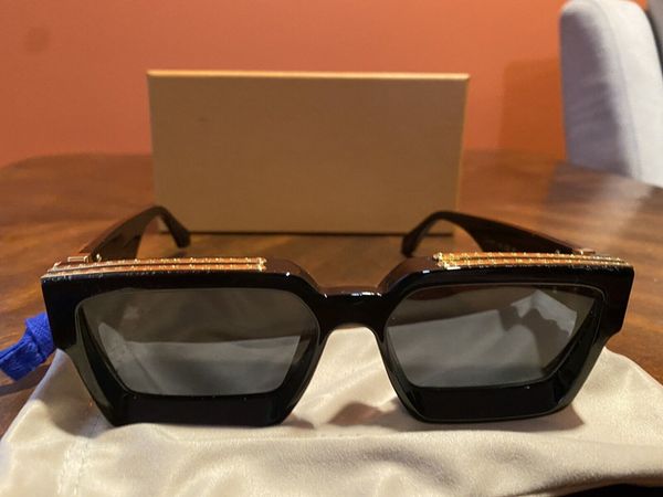 fashion luxury man designer sunglasses for men and woman vintage square matte frame letter printed color film glasses trend leisure, White;black
fashion luxury man designer sunglasses for men and woman vintage square matte frame letter printed color film glasses trend leisure, White;black