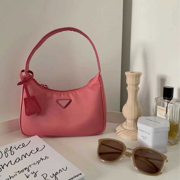 prads designer luxury prade bags for womens pink strap crossbody handbags vintage paris plaid totes bag purses shoulder pravda mens multicol
prads designer luxury prade bags for womens pink strap crossbody handbags vintage paris plaid totes bag purses shoulder pravda mens multicol