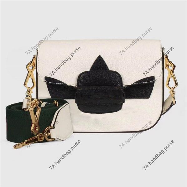 7a quality designer totes bag shoulder women cross body luxury bags crossbody mini features trefoil print emblematic sportswear fashion bag
7a quality designer totes bag shoulder women cross body luxury bags crossbody mini features trefoil print emblematic sportswear fashion bag