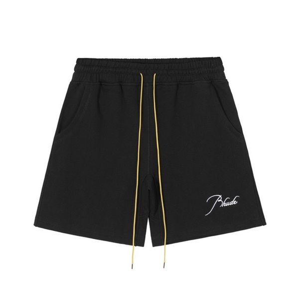 rhude shorts premium with rh signature script embroidered on the front featuring twin side pockets a custom chevron back pocket extened draw, White;black
rhude shorts premium with rh signature script embroidered on the front featuring twin side pockets a custom chevron back pocket extened draw, White;black