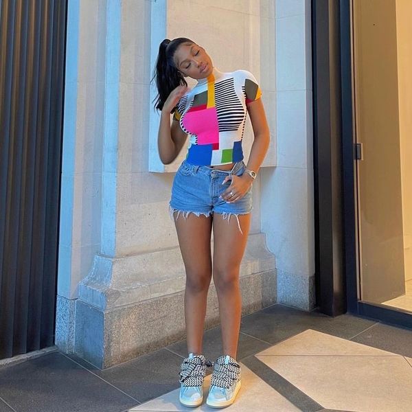 women's t-shirt 2023 new street fashion half-high collar women's short-sleeved geometric print slim-fit t-shirt, White
women's t-shirt 2023 new street fashion half-high collar women's short-sleeved geometric print slim-fit t-shirt, White