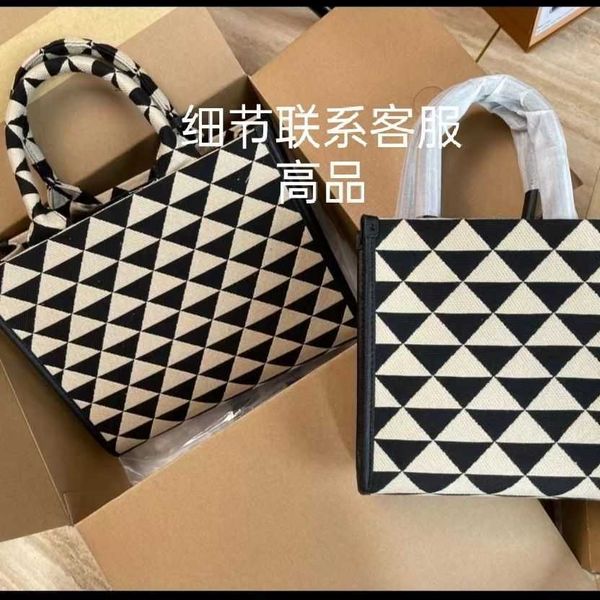 prads designer luxury prade bags for womens pink strap crossbody handbags vintage paris plaid totes bag purses shoulder pravda mens multicol
prads designer luxury prade bags for womens pink strap crossbody handbags vintage paris plaid totes bag purses shoulder pravda mens multicol