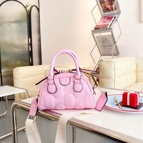 woman day packs brand pressed female shell bag letter printing women's messenger bag grils shoulder bags
woman day packs brand pressed female shell bag letter printing women's messenger bag grils shoulder bags