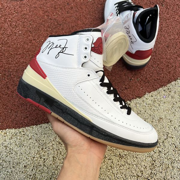 designer men basketball shoes 2s chicago sports jumpman 2 og white varsity red black fashion sneaker
designer men basketball shoes 2s chicago sports jumpman 2 og white varsity red black fashion sneaker