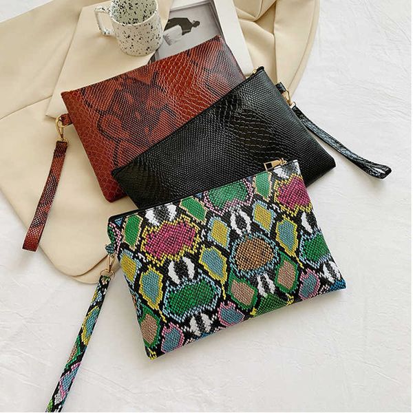 totes fashion trend women clutch pu leather snake pattern print evelope bag wristlet bags female casual small handbags day pouch purse 02112
totes fashion trend women clutch pu leather snake pattern print evelope bag wristlet bags female casual small handbags day pouch purse 02112