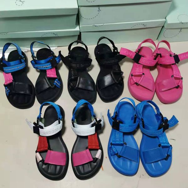 popular couple sandals special for designers classic leisure fashion sandal essential for trendsetters holiday travel man womens sandale wit, Black
popular couple sandals special for designers classic leisure fashion sandal essential for trendsetters holiday travel man womens sandale wit, Black