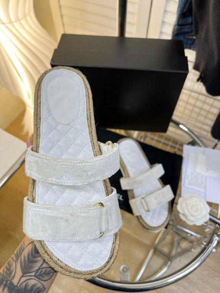 2023 new ladies sandals hemp rope twine braid summer shoes fashion quality sandals flat open toe roman sandals 35-40, Black
2023 new ladies sandals hemp rope twine braid summer shoes fashion quality sandals flat open toe roman sandals 35-40, Black