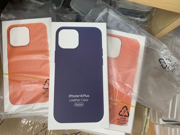 Luxury Official Magnetic Leather Cell Phone Cases For iPhone 13Pro 13 Pro Max 13Mini Wireless Charging Drop Protect Covers, Violet
Luxury Official Magnetic Leather Cell Phone Cases For iPhone 13Pro 13 Pro Max 13Mini Wireless Charging Drop Protect Covers, Violet