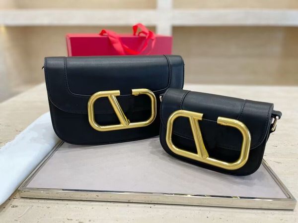 fashion designer corssbody bag purse handbag shoulder bag genuine leather artwork large v letter hardware women flip purse five color
fashion designer corssbody bag purse handbag shoulder bag genuine leather artwork large v letter hardware women flip purse five color