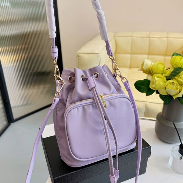 2023 fashion designer bags woman casual crossbody bags canvas backpacks lady stylish letter print shoulder bag luxury backpack 22cm
2023 fashion designer bags woman casual crossbody bags canvas backpacks lady stylish letter print shoulder bag luxury backpack 22cm