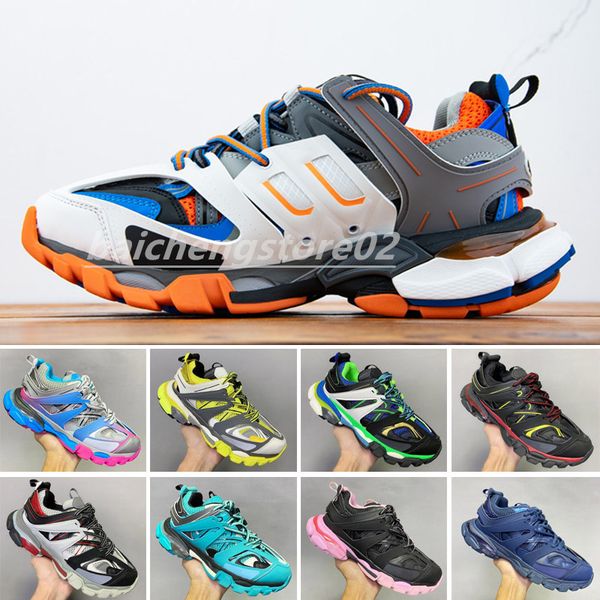 luxury designer track and field 3.0 sneakers man platform casual shoes white black net nylon printed leather sports shoes triple s belts wit
luxury designer track and field 3.0 sneakers man platform casual shoes white black net nylon printed leather sports shoes triple s belts wit