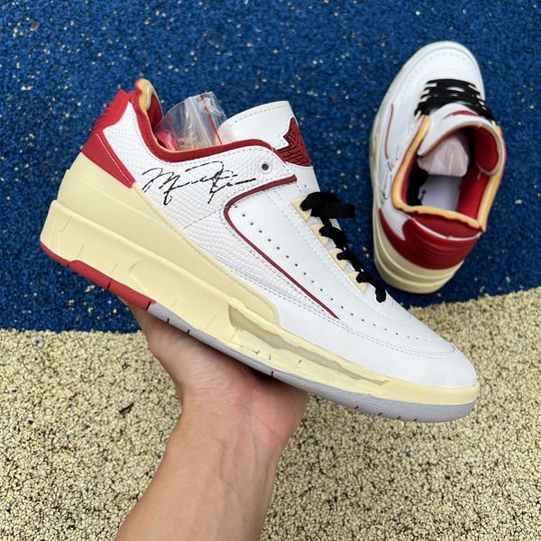 designer 2s low men basketball shoes sports ow x jumpman 2 white varsity red black royal fashion sneaker ship come whit box size us7-13
designer 2s low men basketball shoes sports ow x jumpman 2 white varsity red black royal fashion sneaker ship come whit box size us7-13