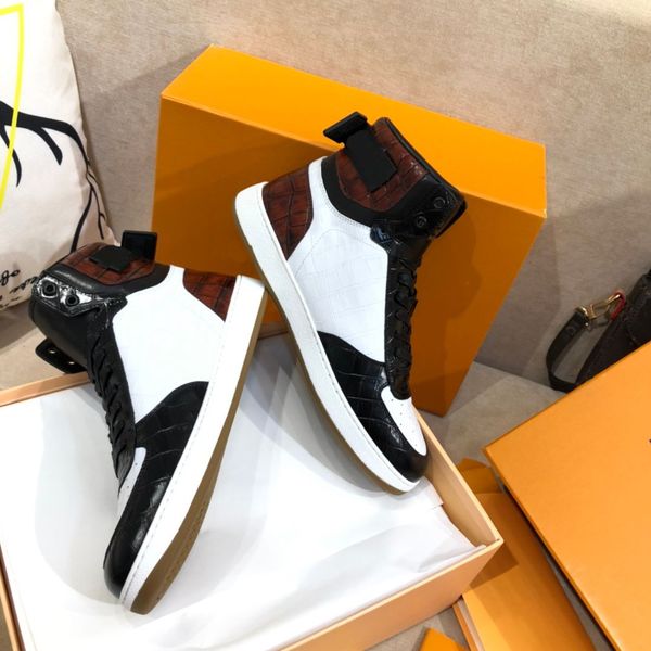 llv trainer with box rivoli boot trainers sneaker designer basketball casual shoe embossed fashion women men sport runner louiseitylvsviuton
llv trainer with box rivoli boot trainers sneaker designer basketball casual shoe embossed fashion women men sport runner louiseitylvsviuton
