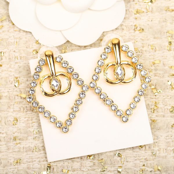 2023 stud earrings dangle classic style mature rich modern sense of fashion designer luxury no box, Silver
2023 stud earrings dangle classic style mature rich modern sense of fashion designer luxury no box, Silver