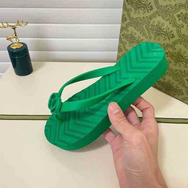 with box 2022 spring new designer flip-flops beach casual slippers fashion g 6 colors 3cm thick bottom with original box ne, Black
with box 2022 spring new designer flip-flops beach casual slippers fashion g 6 colors 3cm thick bottom with original box ne, Black