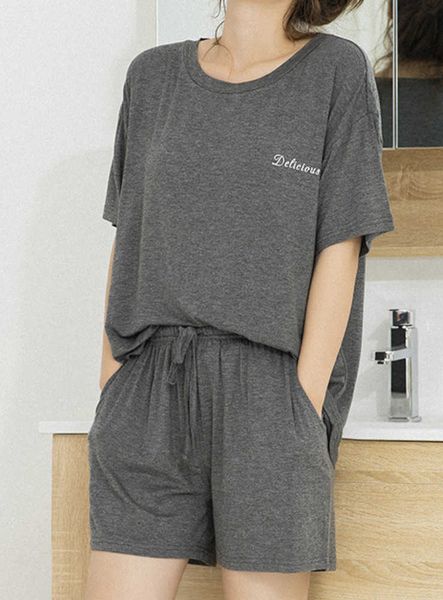 summer lady modal short sleeve pajamas 2-piece set thin lovely home suit can be worn out
summer lady modal short sleeve pajamas 2-piece set thin lovely home suit can be worn out