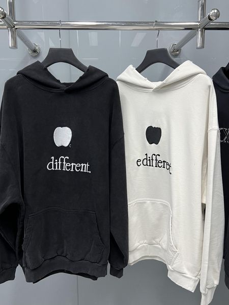 apple embroidery logo hooded loose washed frosted old men and women autumn and winter sweater, Black
apple embroidery logo hooded loose washed frosted old men and women autumn and winter sweater, Black