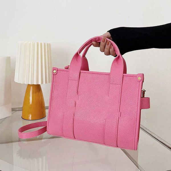 evening bags the tote bag designer bags 2022 new lychee pattern ladies tote shopping bag high-end fashion shoulder messenger bag
evening bags the tote bag designer bags 2022 new lychee pattern ladies tote shopping bag high-end fashion shoulder messenger bag